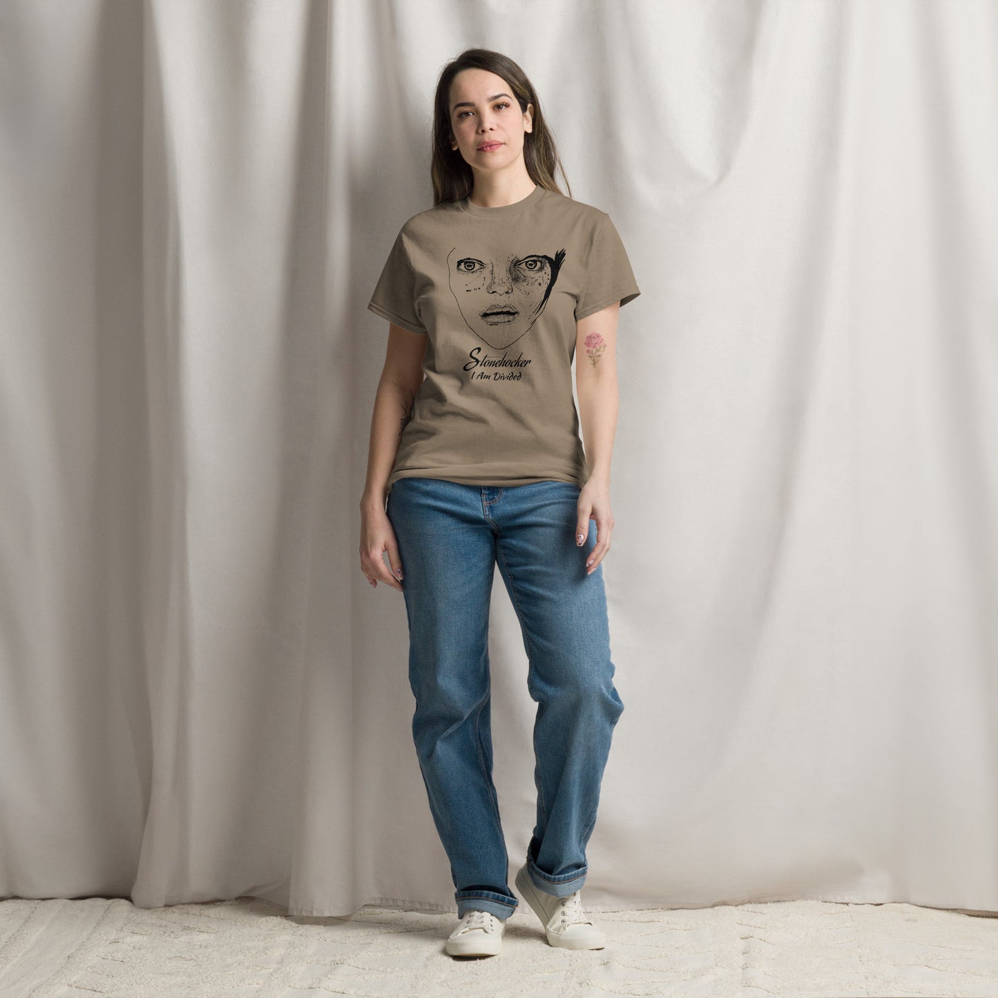 "I Am Divided" Kunst Unisex klassisches T-Shirt